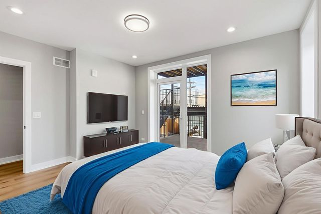 2718 Budd Street 2N, River Grove, IL 60171