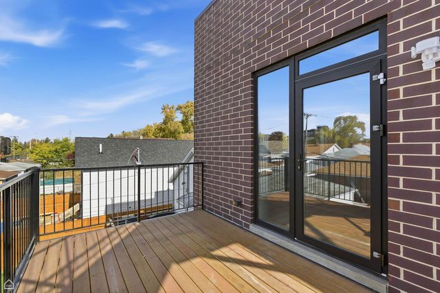 2718 Budd Street 2N, River Grove, IL 60171