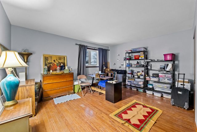8058 Circle Drive, Palos Hills, IL 60465