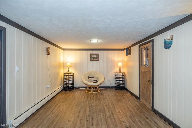 910 S Court Street, Medina, OH 44256