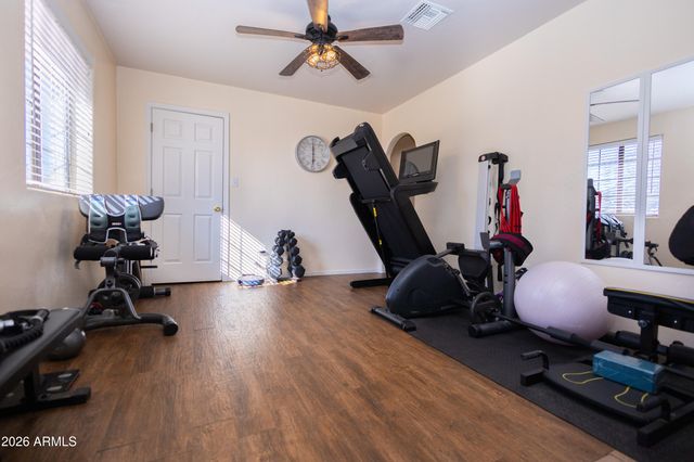 502 N ELIZABETH Avenue, Douglas, AZ 85607