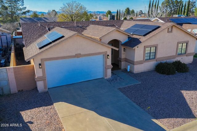 502 N ELIZABETH Avenue, Douglas, AZ 85607