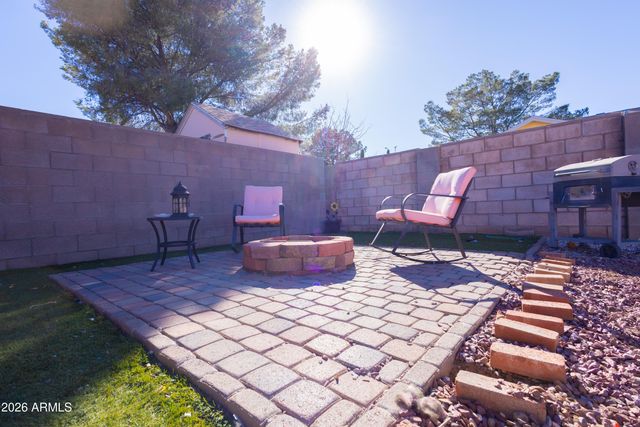 502 N ELIZABETH Avenue, Douglas, AZ 85607