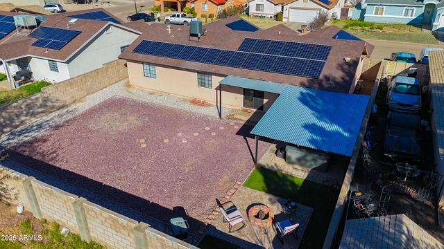 502 N ELIZABETH Avenue, Douglas, AZ 85607