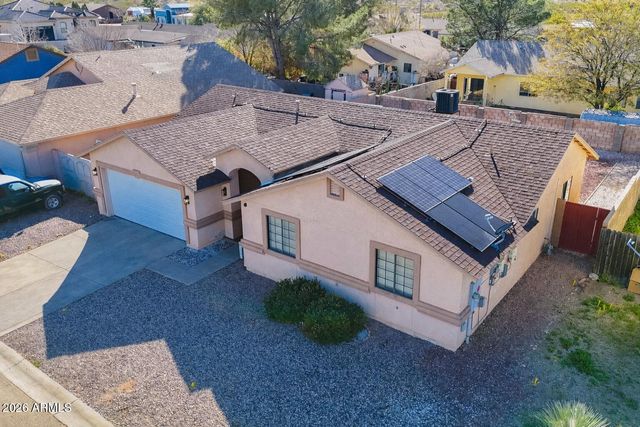 502 N ELIZABETH Avenue, Douglas, AZ 85607