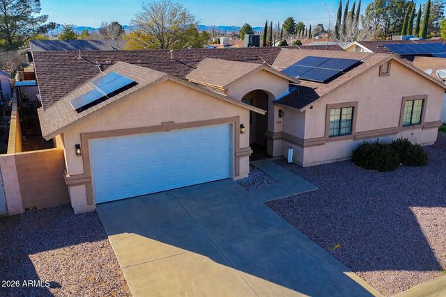 502 N ELIZABETH Avenue, Douglas, AZ 85607
