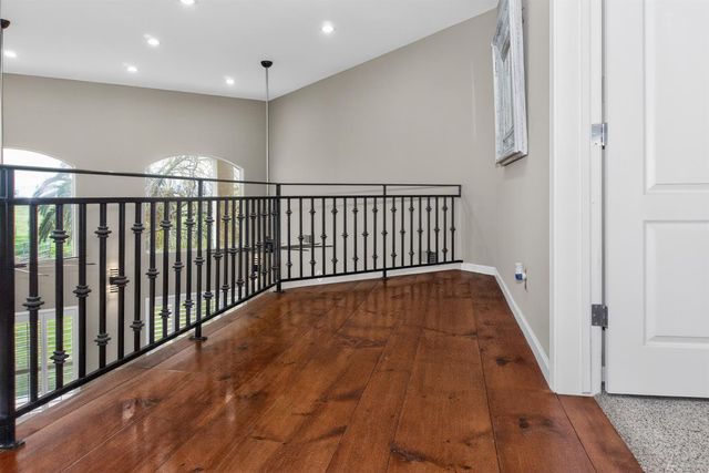 1460 N Piedra, Sanger, CA 93657