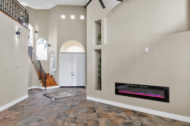 1460 N Piedra, Sanger, CA 93657