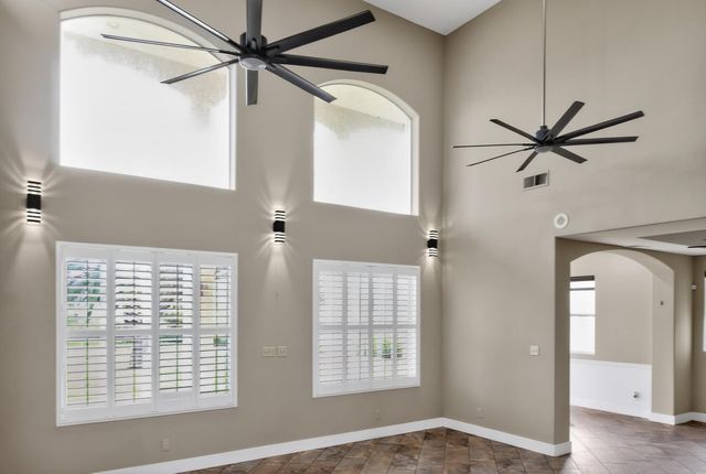 1460 N Piedra, Sanger, CA 93657