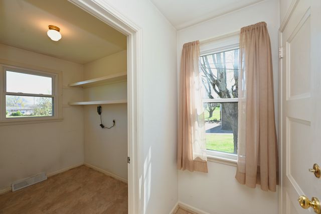 307 Rolling Mill Rd, Old Hickory, TN 37138