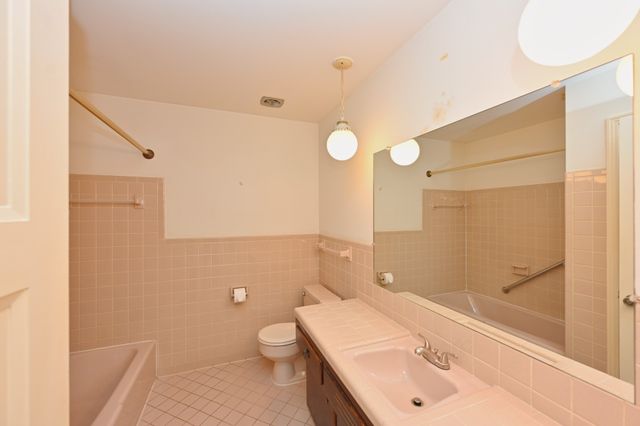 307 Rolling Mill Rd, Old Hickory, TN 37138