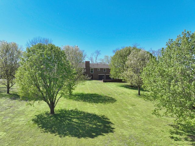 307 Rolling Mill Rd, Old Hickory, TN 37138