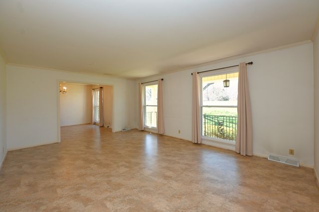 307 Rolling Mill Rd, Old Hickory, TN 37138