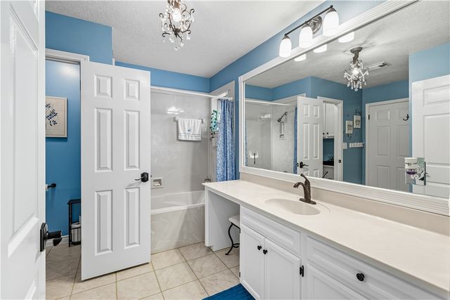 125 Golfview Drive, Hilltop Lakes, TX 77871