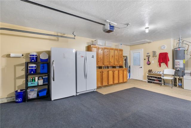 125 Golfview Drive, Hilltop Lakes, TX 77871