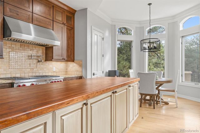 226 Hidden Valley Lane, Castle Rock, CO 80108