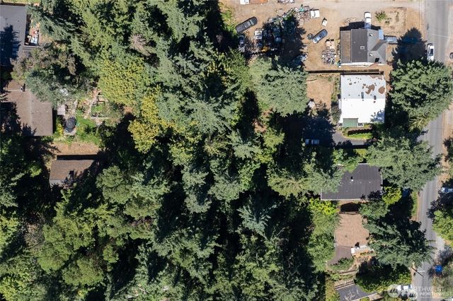 11325 30th Avenue NE, Seattle, WA 98125