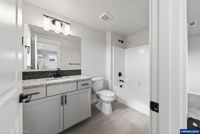 3144 S 13th St, Lebanon, OR 97355