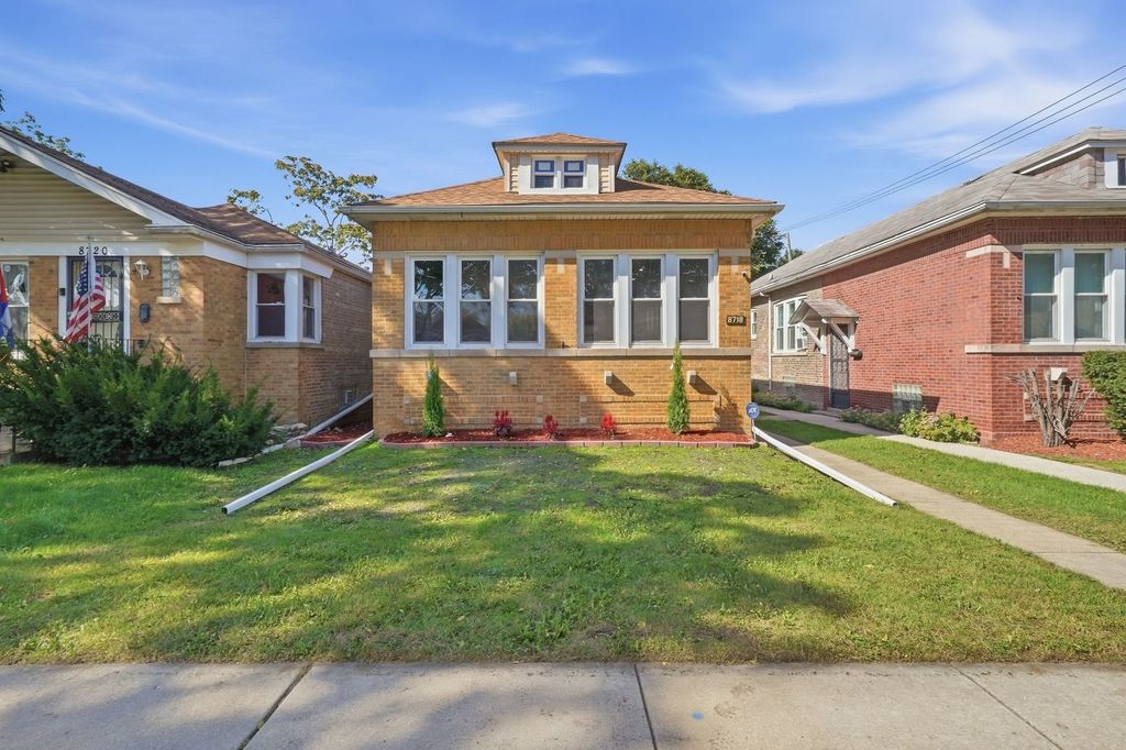 8718 S Euclid Avenue, Chicago, IL 60617 — exterior