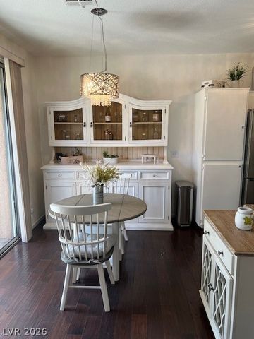 251 South Green Valley Parkway 5411, Henderson, NV 89012