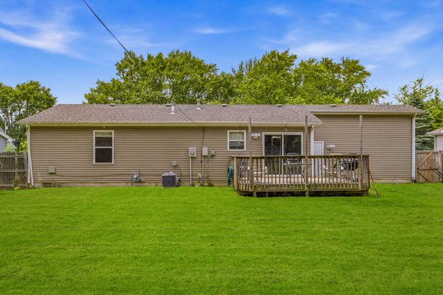 733 Devonshire Road, Valparaiso, IN 46385