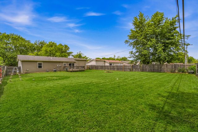 733 Devonshire Road, Valparaiso, IN 46385