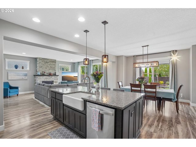 775 N 49TH Ave, Ridgefield, WA 98642