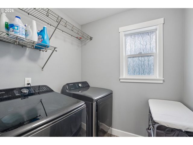 775 N 49TH Ave, Ridgefield, WA 98642