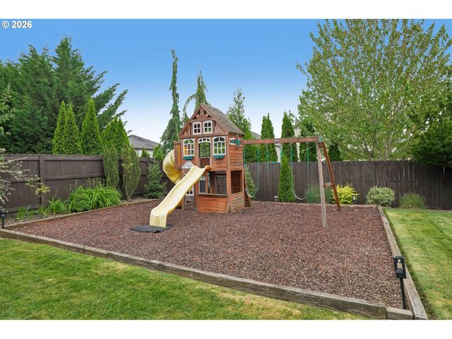 775 N 49TH Ave, Ridgefield, WA 98642