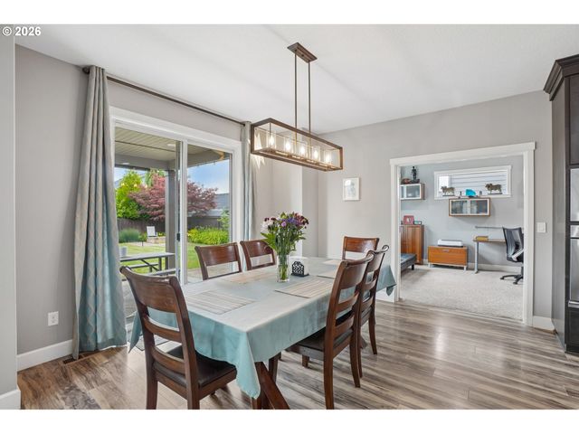 775 N 49TH Ave, Ridgefield, WA 98642