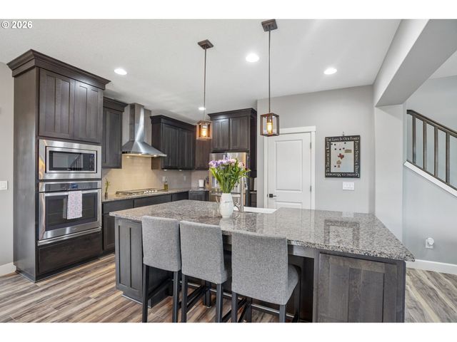 775 N 49TH Ave, Ridgefield, WA 98642
