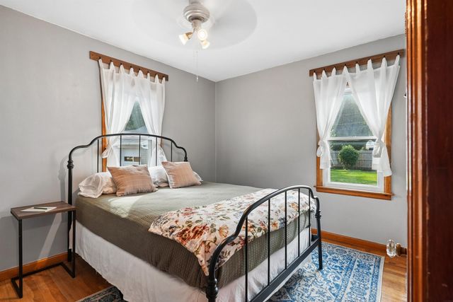 122 Forest Avenue, Waterloo, IA 50702