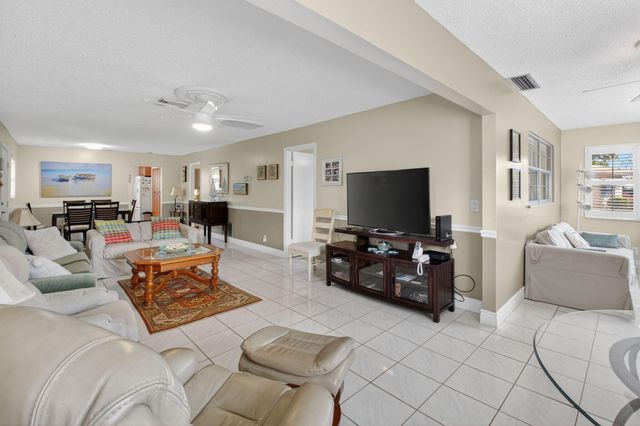 149 Mockingbird Lane 149, Delray Beach, FL 33445