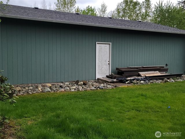 11802 28th Avenue E, Tacoma, WA 98445