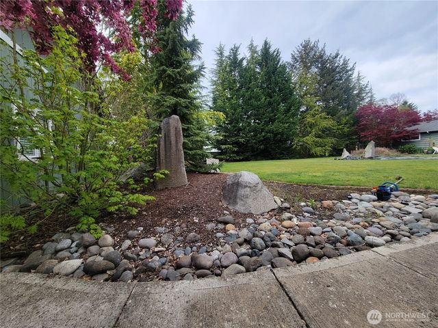11802 28th Avenue E, Tacoma, WA 98445
