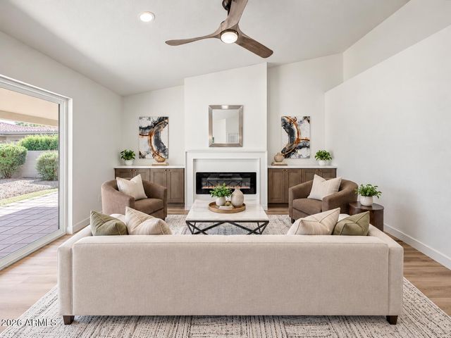 10551 E Voax Drive, Sun Lakes, AZ 85248