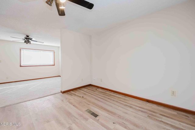 400 E Pearl Street, Findlay, OH 45840