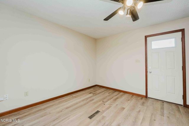 400 E Pearl Street, Findlay, OH 45840