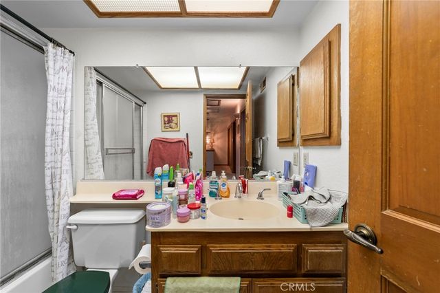 5220 Hanover Way, Montclair, CA 91763