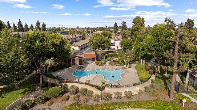 5220 Hanover Way, Montclair, CA 91763