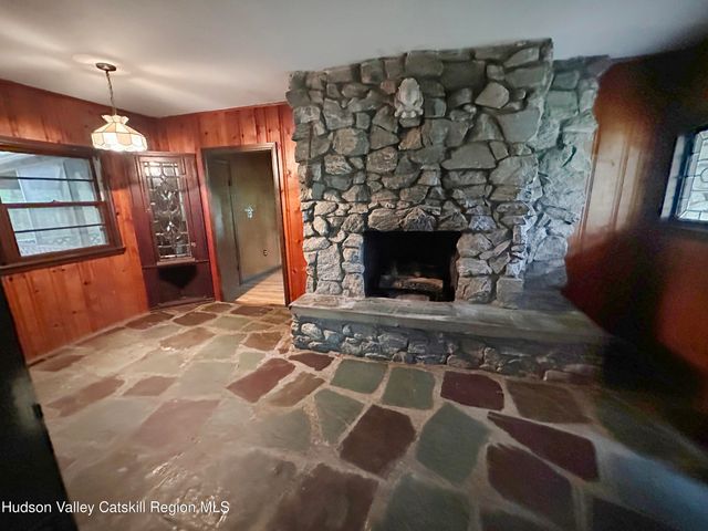1918 County Route 8, Elizaville, NY 12523