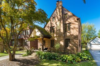 49 N Cassingham Road, Columbus, OH 43209