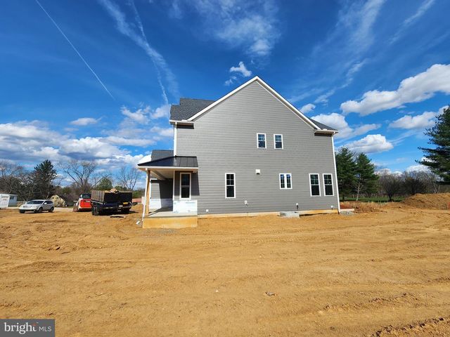 324 BISHOP HOLLOW RD, Newtown Square, PA 19073