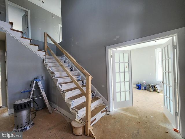 324 BISHOP HOLLOW RD, Newtown Square, PA 19073