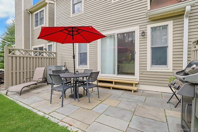 1502 Regent Drive, Mount Kisco, NY 10549