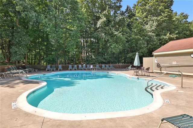 1502 Regent Drive, Mount Kisco, NY 10549