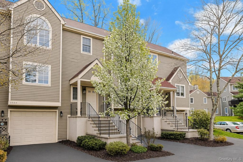 1502 Regent Drive, Mount Kisco, NY 10549