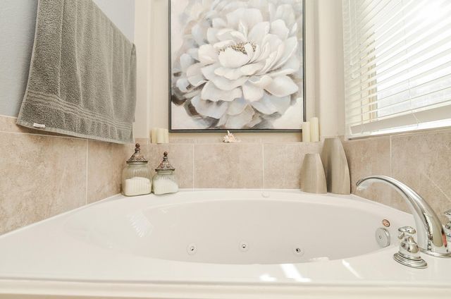 3006 Hartford Trail Lane, Dickinson, TX 77539