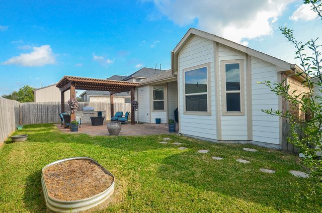3006 Hartford Trail Lane, Dickinson, TX 77539