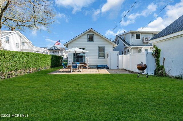 307 18th Avenue, Belmar, NJ 07719